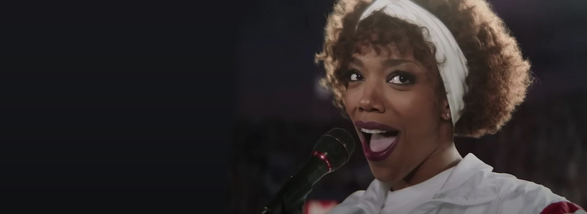 WHITNEY: UNA VOCE DIVENTATA LEGGENDA